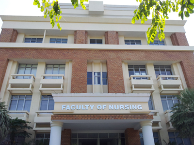 nursing-faculty-front-entrance